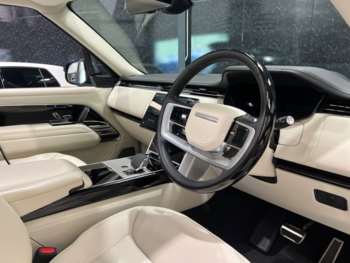 Used Land Rover Range Rover 2024 for sale - 74982816: Photo