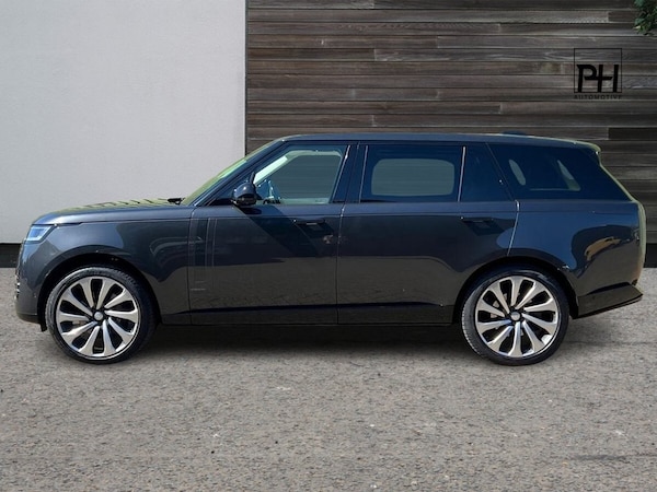 Used Land Rover Range Rover 2024 for sale - 74982816: Photo 8