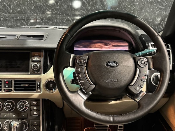 Used Land Rover Range Rover 2010 for sale - 76235408: Photo 15