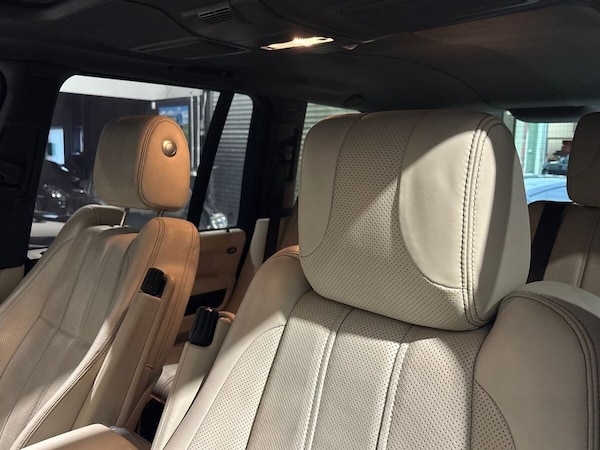 Used Land Rover Range Rover 2010 for sale - 76235408: Photo 17