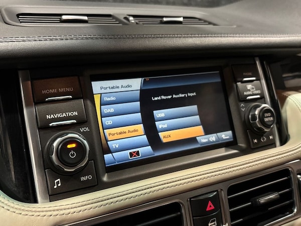 Used Land Rover Range Rover 2010 for sale - 76235408: Photo 23