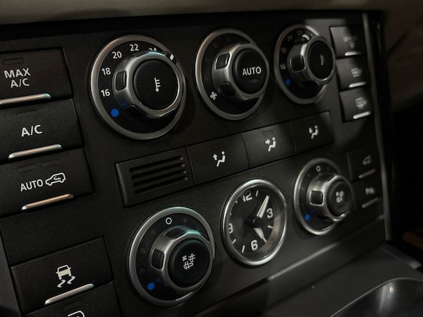 Used Land Rover Range Rover 2010 for sale - 76235408: Photo 25