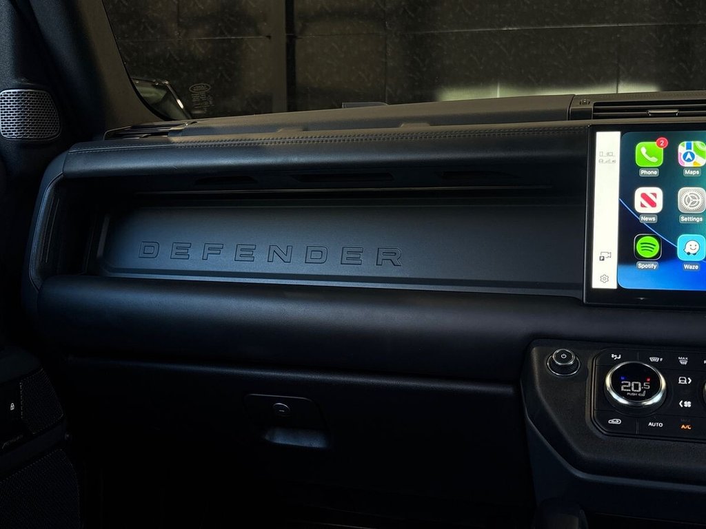 Used Land Rover Defender 2023 for sale - 78110142: Photo 23