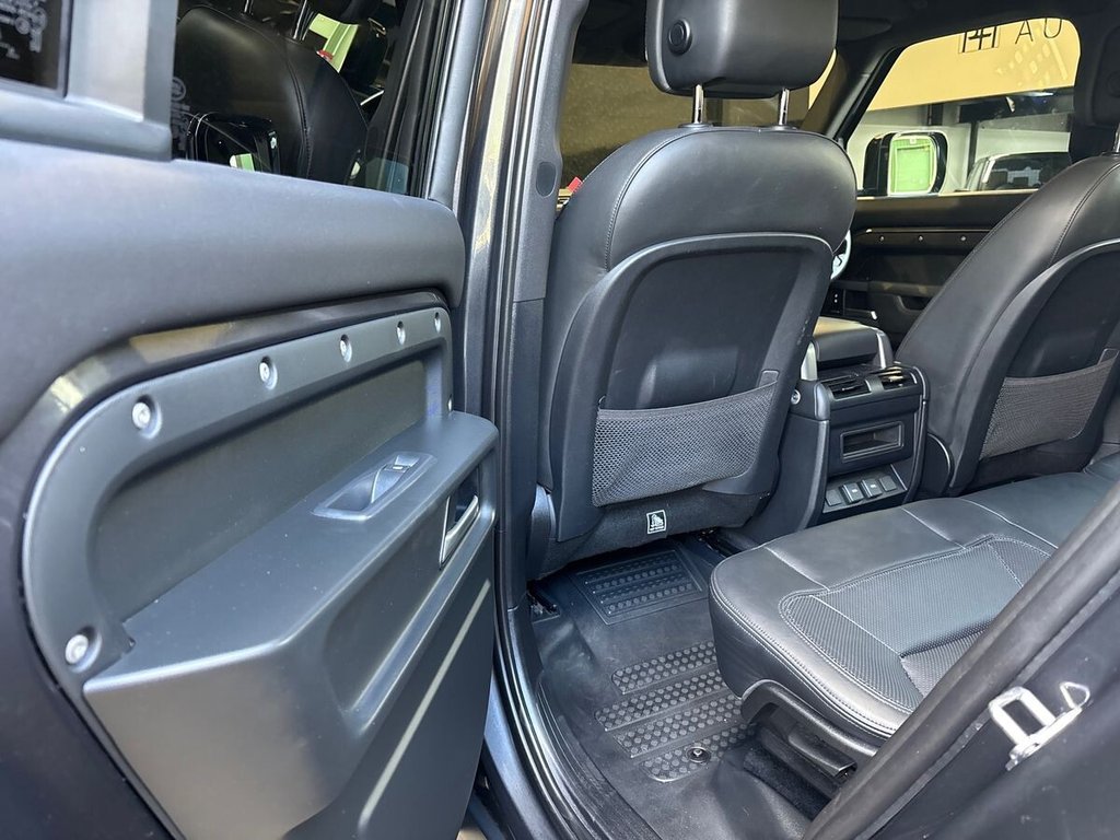 Used Land Rover Defender 2023 for sale - 78110142: Photo 26