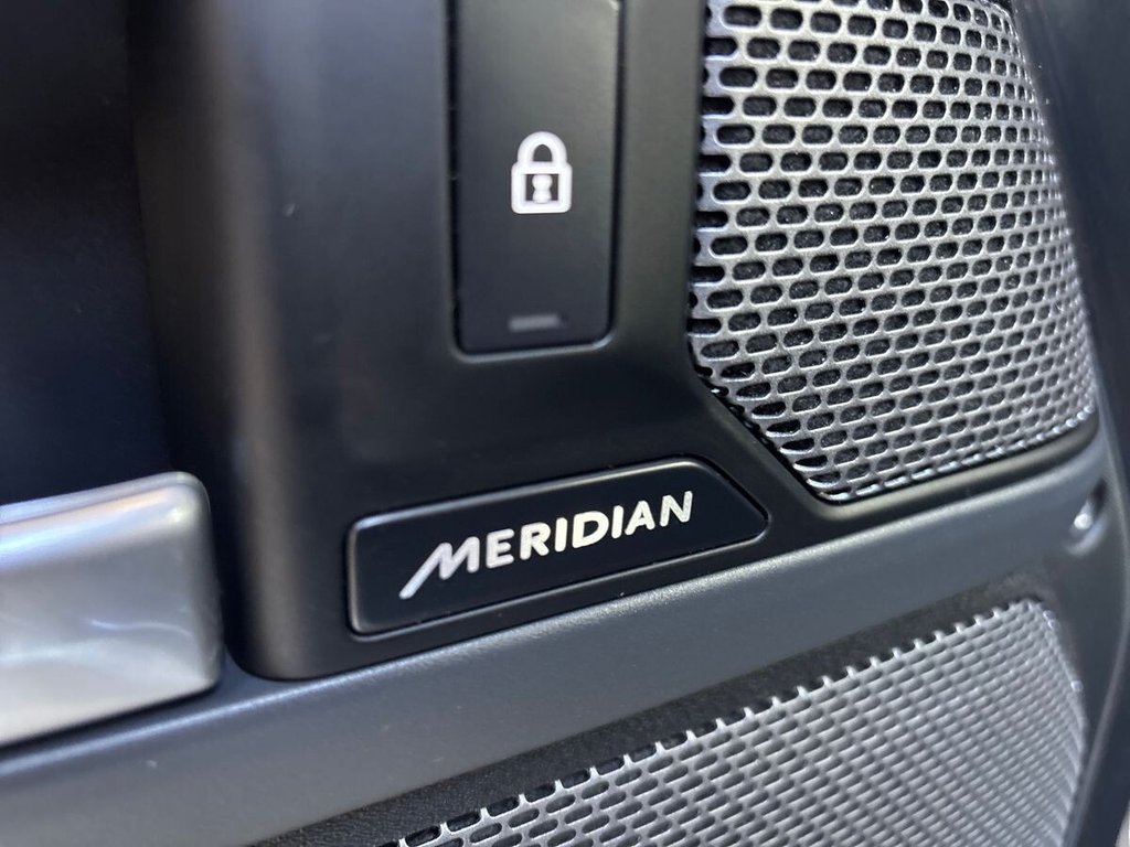 Used Land Rover Defender 2023 for sale - 78110142: Photo 39