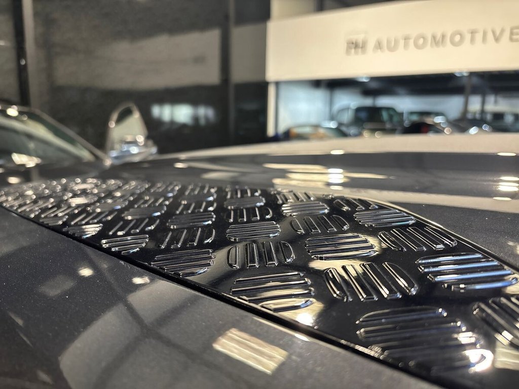 Used Land Rover Defender 2023 for sale - 78110142: Photo 40