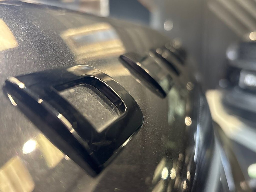 Used Land Rover Defender 2023 for sale - 78110142: Photo 42