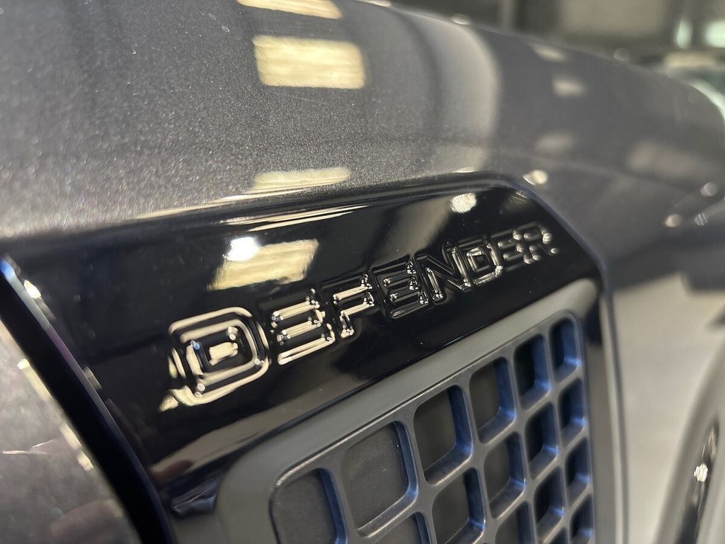 Used Land Rover Defender 2023 for sale - 78110142: Photo 45
