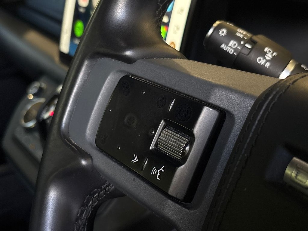 Used Land Rover Defender 2023 for sale - 78110142: Photo 49