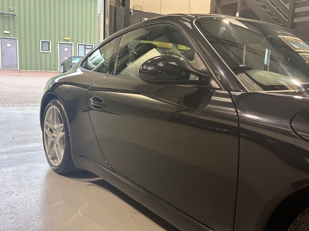 Used Porsche 911 2011 for sale - 76279496: Photo 26