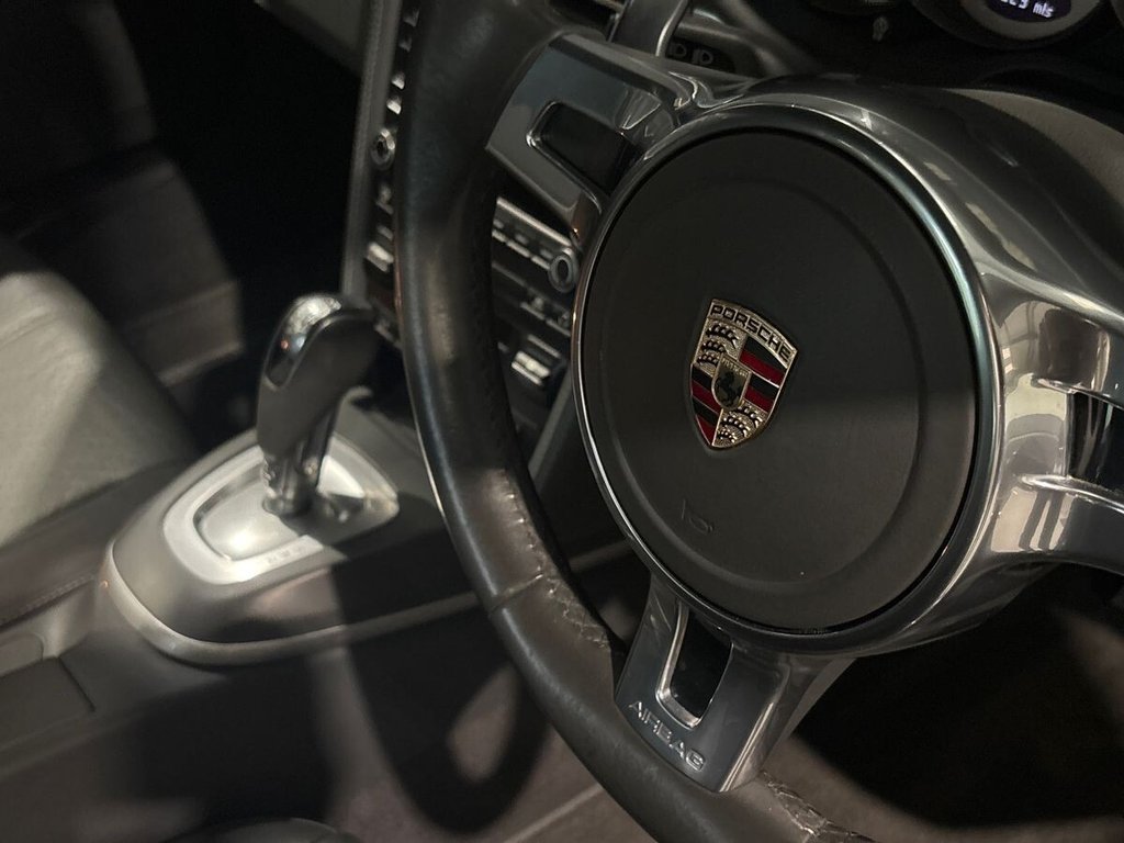 Used Porsche 911 2011 for sale - 76279496: Photo 31