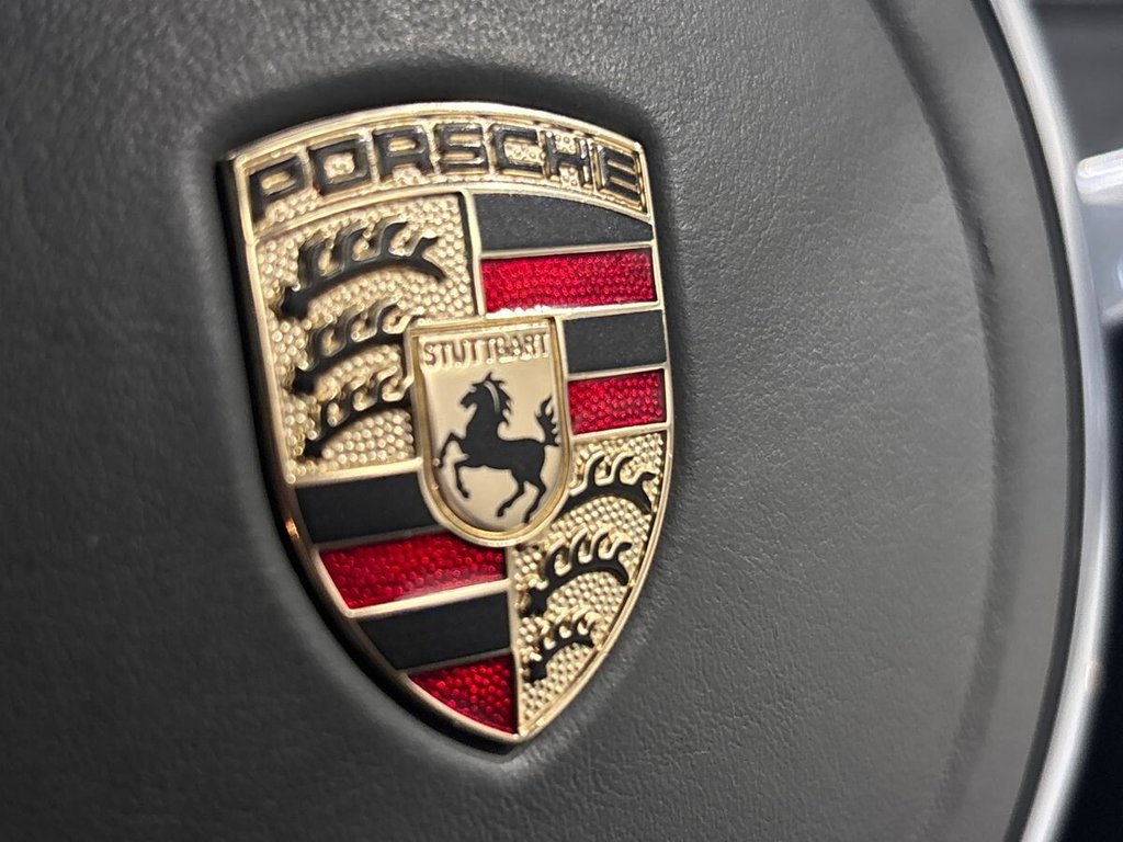 Used Porsche 911 2011 for sale - 76279496: Photo 46