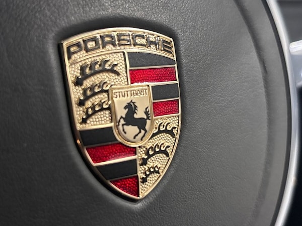 Used Porsche 911 2011 for sale - 76279496: Photo 46
