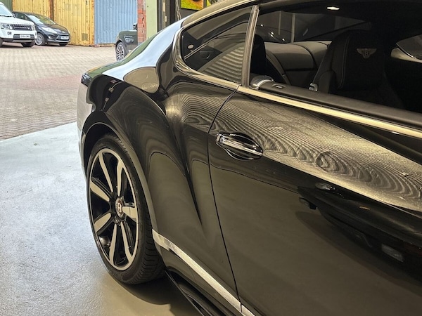 Used Bentley Continental 2016 for sale - 76202549: Photo 35