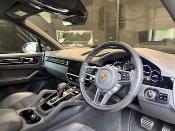 Used Porsche Cayenne 2021 for sale - 79791614: Photo