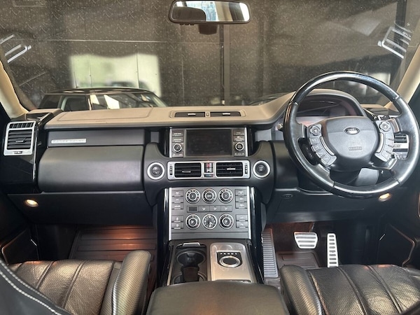 Used Land Rover Range Rover 2011 for sale - 75630393: Photo 12