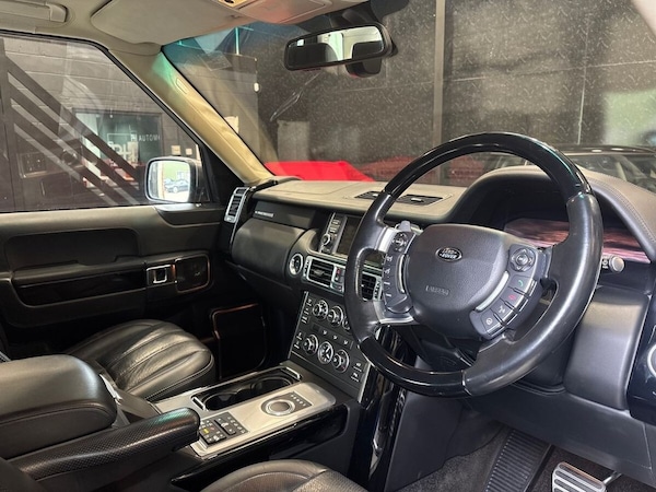 Used Land Rover Range Rover 2011 for sale - 75630393: Photo 2