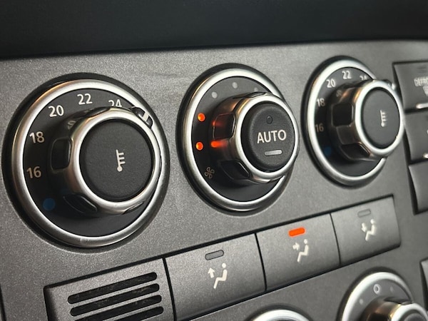 Used Land Rover Range Rover 2011 for sale - 75630393: Photo 31
