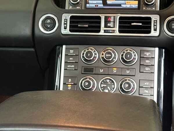 Used Land Rover Range Rover 2011 for sale - 75630393: Photo 46