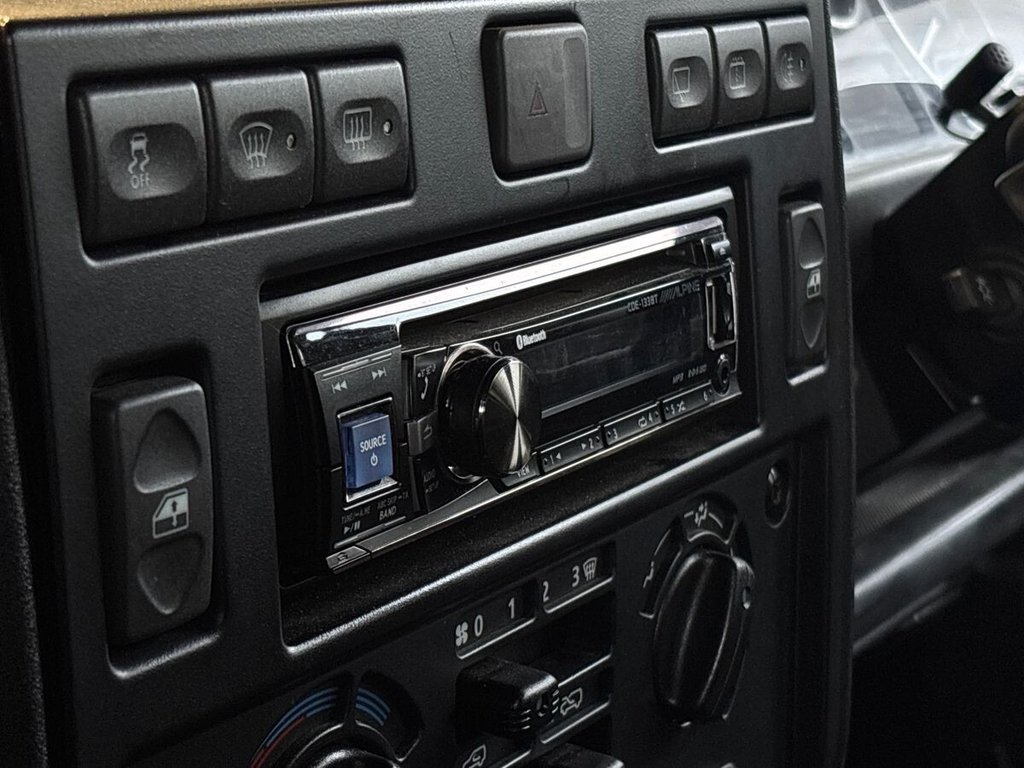 Used Land Rover Defender 2015 for sale - 76711586: Photo 13