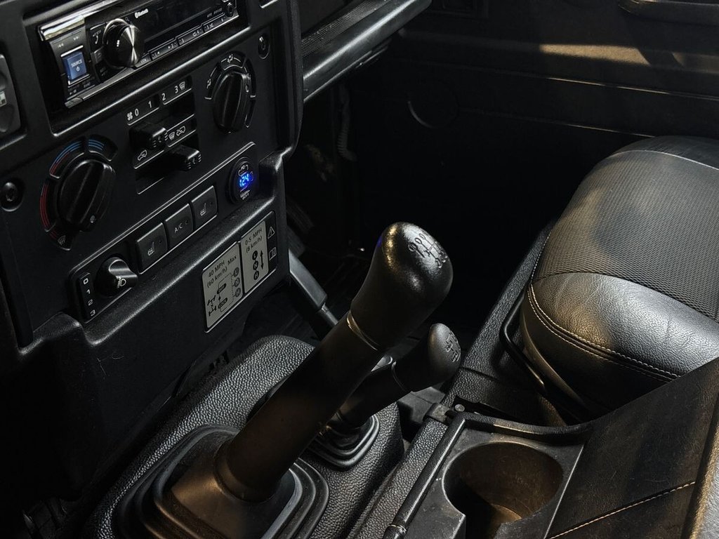 Used Land Rover Defender 2015 for sale - 76711586: Photo 18