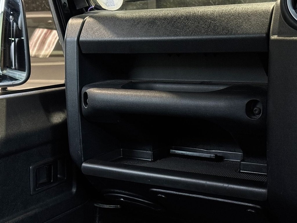 Used Land Rover Defender 2015 for sale - 76711586: Photo 23