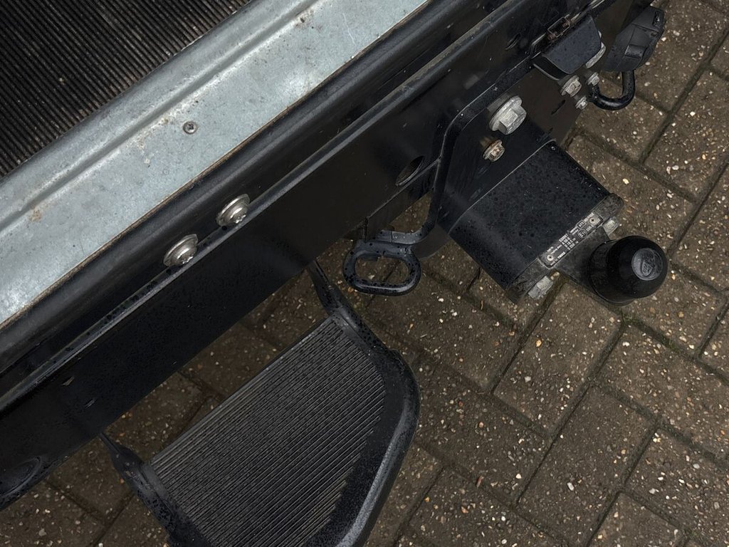 Used Land Rover Defender 2015 for sale - 76711586: Photo 34