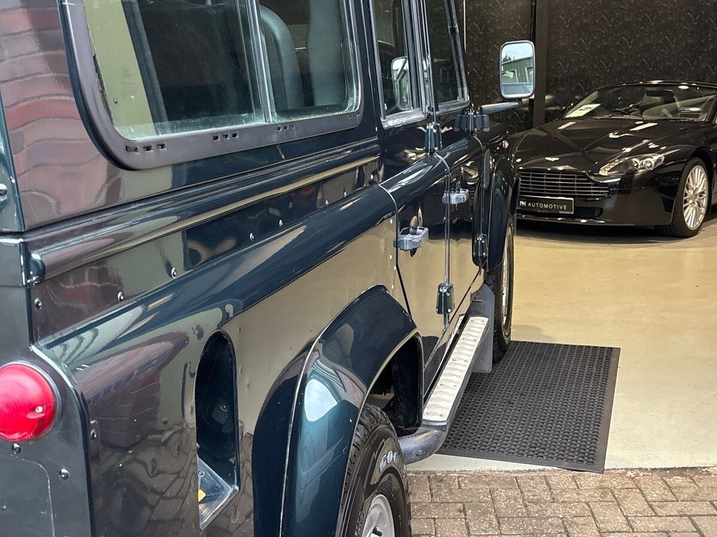 Used Land Rover Defender 2015 for sale - 76711586: Photo 39