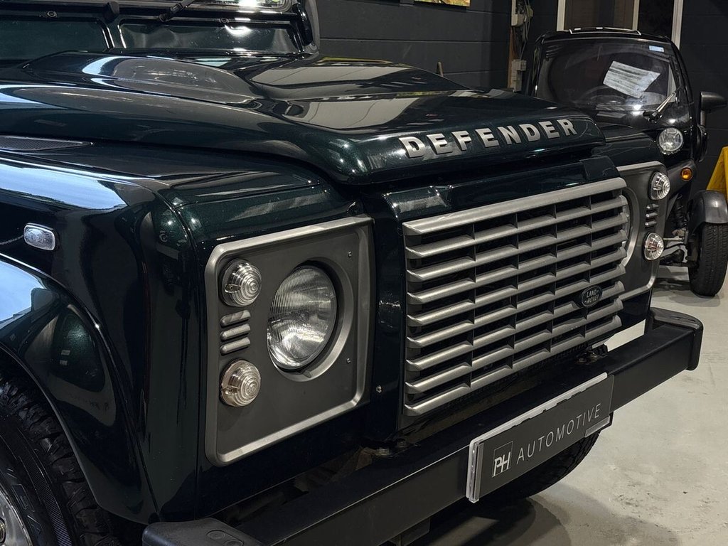 Used Land Rover Defender 2015 for sale - 76711586: Photo 43