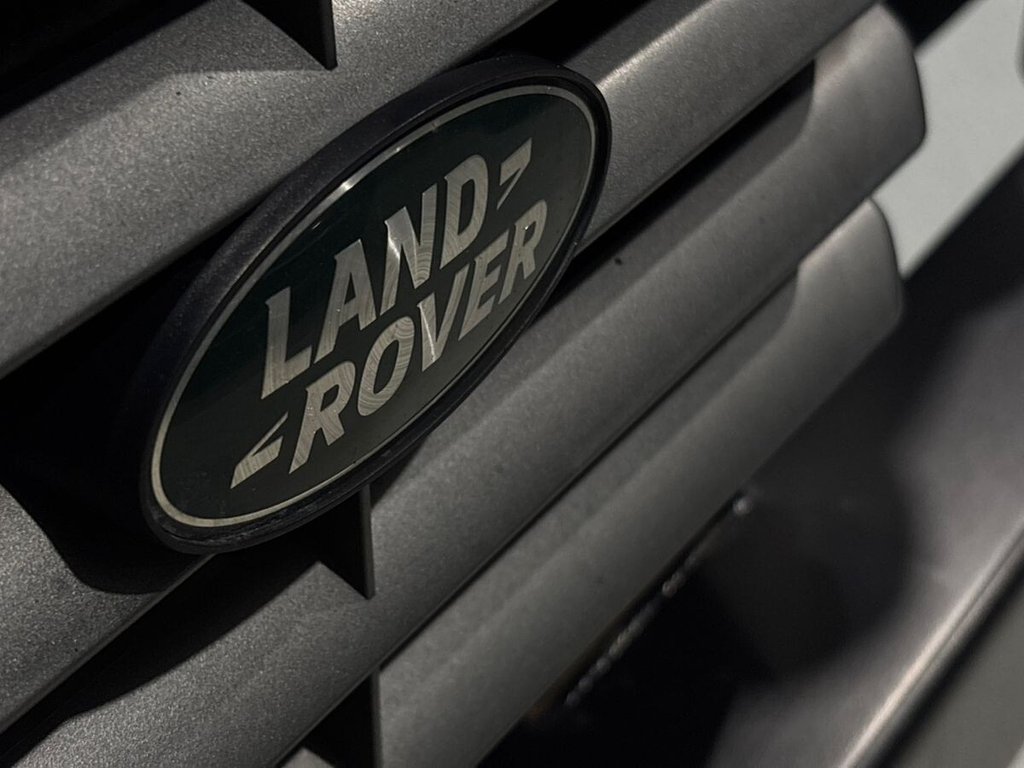 Used Land Rover Defender 2015 for sale - 76711586: Photo 46