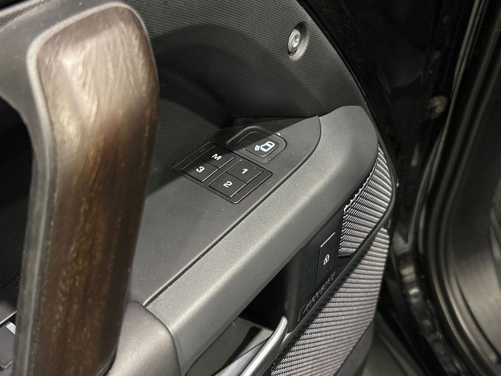 Used Land Rover Defender 2021 for sale - 77477571: Photo 35