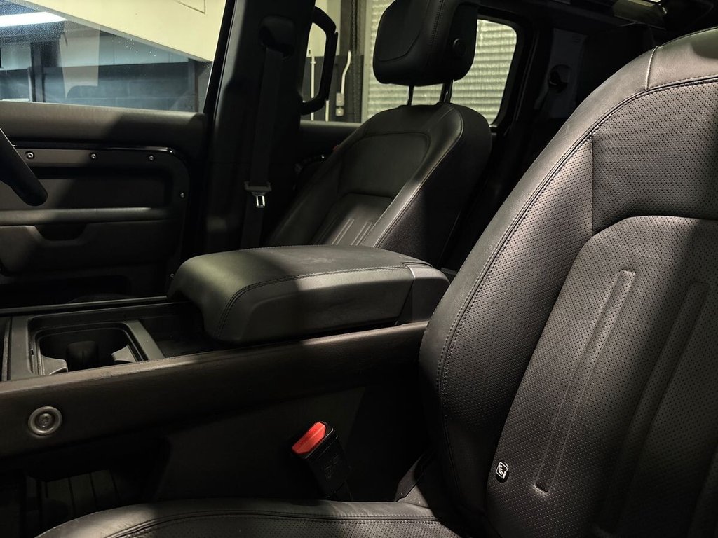 Used Land Rover Defender 2021 for sale - 77477571: Photo 37