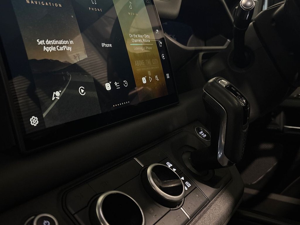 Used Land Rover Defender 2021 for sale - 77477571: Photo 38