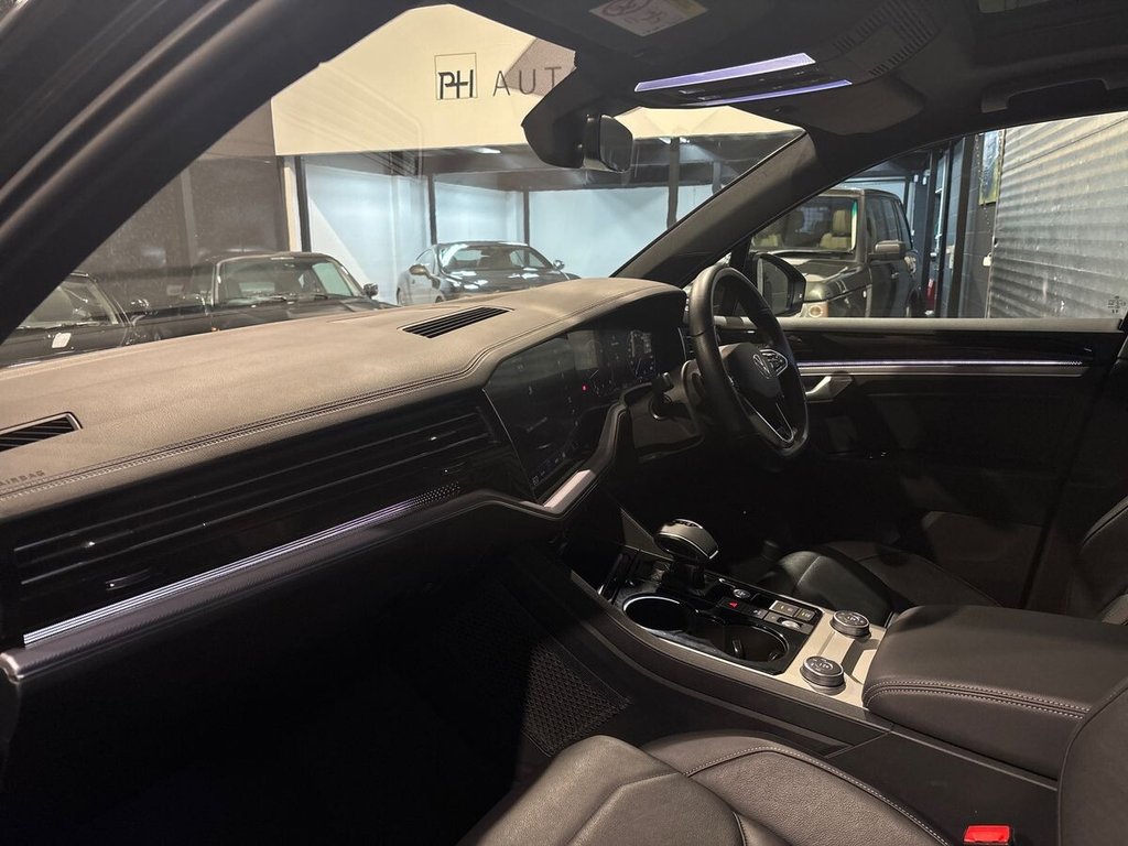 Used Volkswagen Touareg 2023 for sale - 76698278: Photo 10