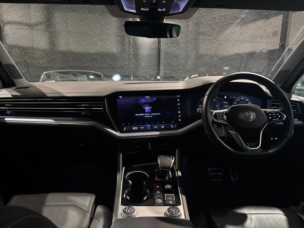 Used Volkswagen Touareg 2023 for sale - 76698278: Photo 11