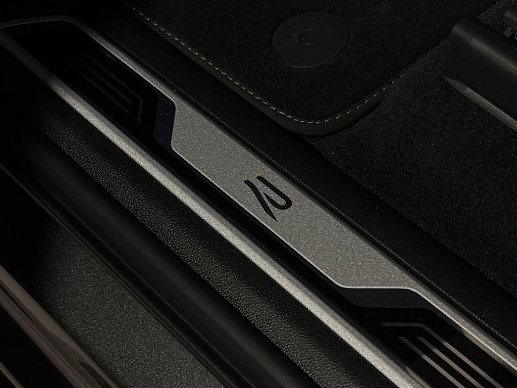 Used Volkswagen Touareg 2023 for sale - 76698278: Photo 41