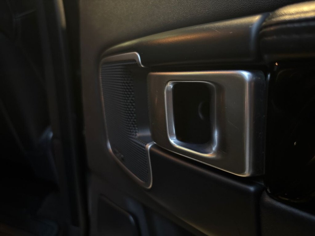 Used Land Rover Range Rover 2010 for sale - 76768243: Photo 50