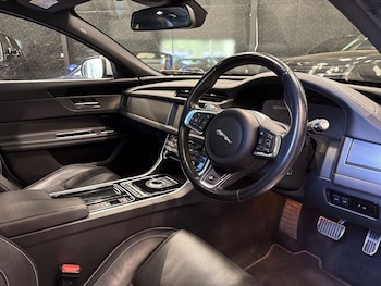 Used Jaguar XF 2018 for sale - 78500787: Photo