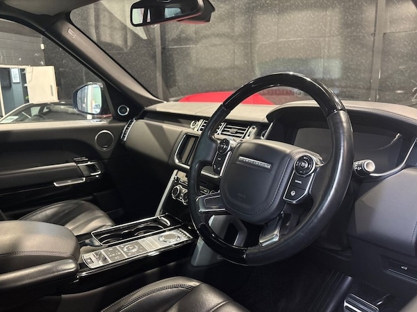 Used Land Rover Range Rover 2015 for sale - 76132147: Photo 2