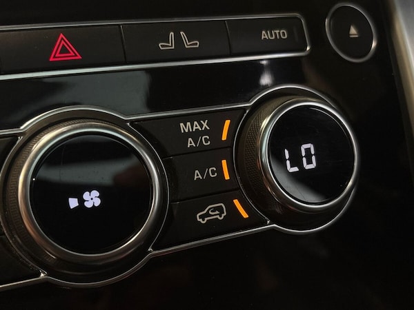 Used Land Rover Range Rover 2015 for sale - 76132147: Photo 32