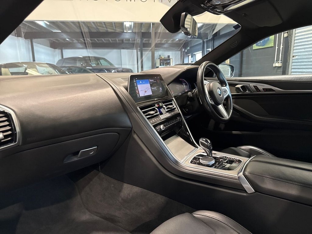 Used BMW 8 Series 2020 for sale - 76322961: Photo 11