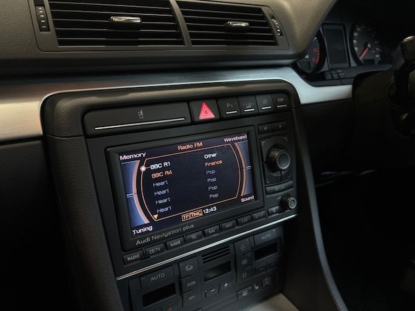 Used Audi RS4 2007 for sale - 76203102: Photo 12