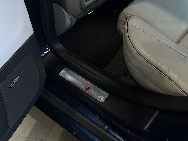 Used Audi RS4 2007 for sale - 76203102: Photo 40