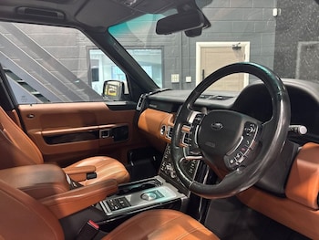 Used Land Rover Range Rover 2010 for sale - 76642069: Photo