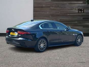 Used Jaguar XE 2020 for sale - 74982820: Photo