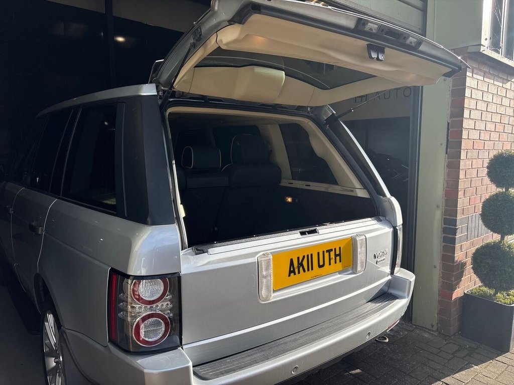 Used Land Rover Range Rover 2011 for sale - 78082613: Photo 25