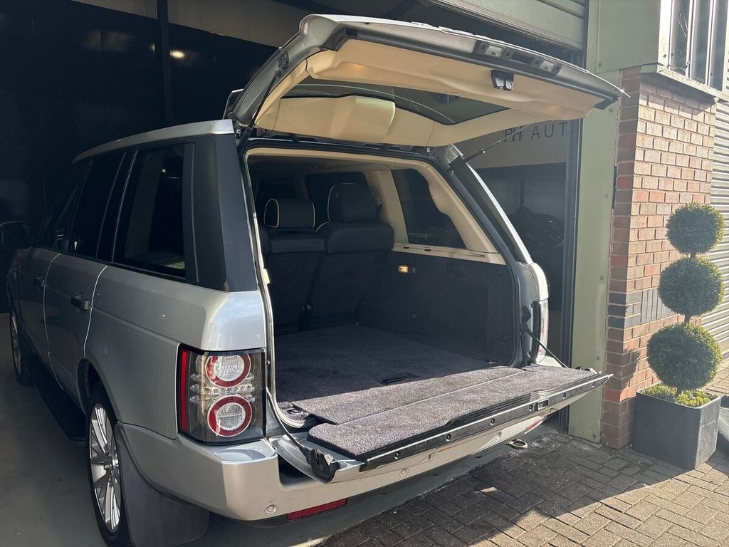 Used Land Rover Range Rover 2011 for sale - 78082613: Photo 26