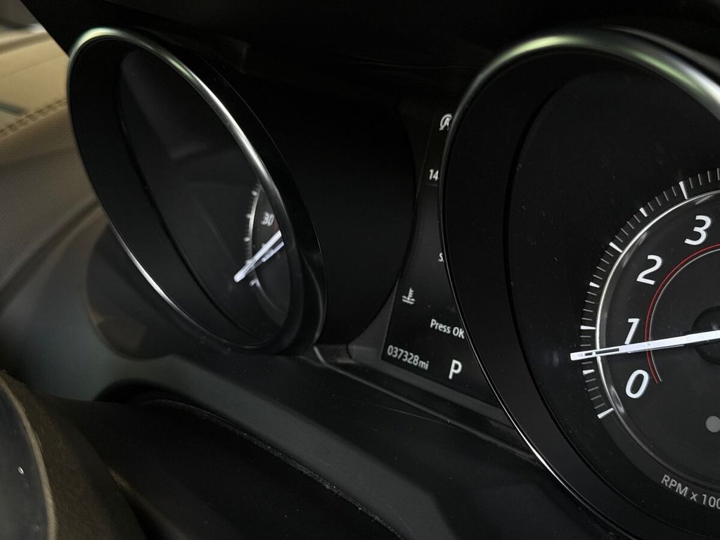 Used Jaguar F-Type 2018 for sale - 77991227: Photo 17