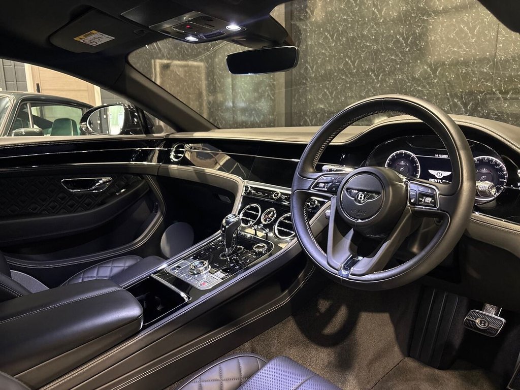 Used Bentley Continental 2019 for sale - 76313260: Photo 2