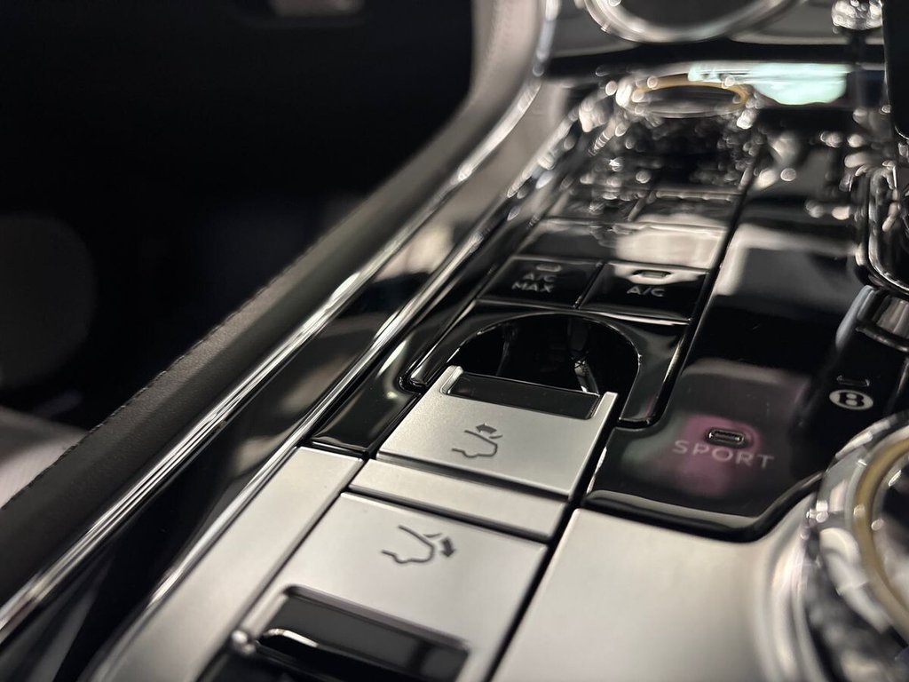 Used Bentley Continental 2019 for sale - 76313260: Photo 25